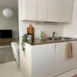 Kaiteran Helmi 54m2 Sauna Free Parking Apartment