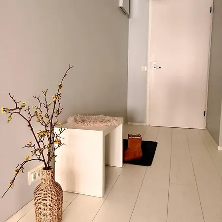 Kaiteran Helmi 54m2 Sauna Free Parking * Куусамо