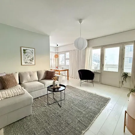 Kaiteran Helmi 54m2 Sauna Free Parking Apartment *